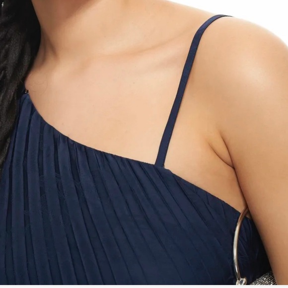 Asymmetrical Pleated Midi Dress - Addition Elle - Picture 2 of 6